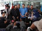 Ketua Umum Nasdem Surya Paloh saat bertemu dengan Ketum Demokrat Agus Harimurti Yudhoyono (AHY).