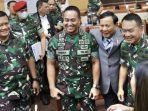 Kompaknya Panglima TNI Andika dengan KSAD Dudung usai rapat di DPR.