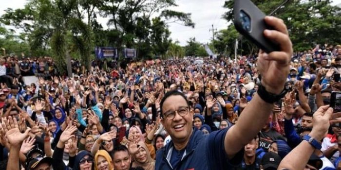 Anies Baswedan saat melakukan safari politik di Banda Aceh