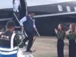 Anies Baswedan safari politik ke Sumbar naik private jet.