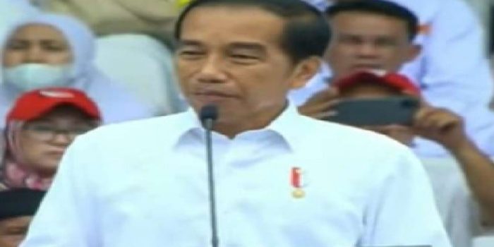 Presiden Jokowi di acara silaturahmi dengan relawan Jokowi