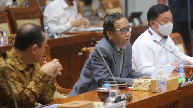 Menkopolhukam Mahfud MD selaku Ketua Kompolnas dipang DPR Soal Kasus Brigadir J