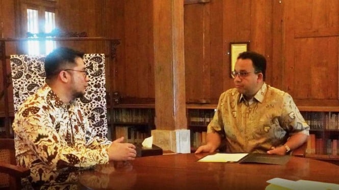 Ketua Umum Partai Ummat Ridho Rahmadi menemui mantan gubernur DKI Jakarta Anies Baswedan di Jakarta pada Jumat, 3 Februari 2023.