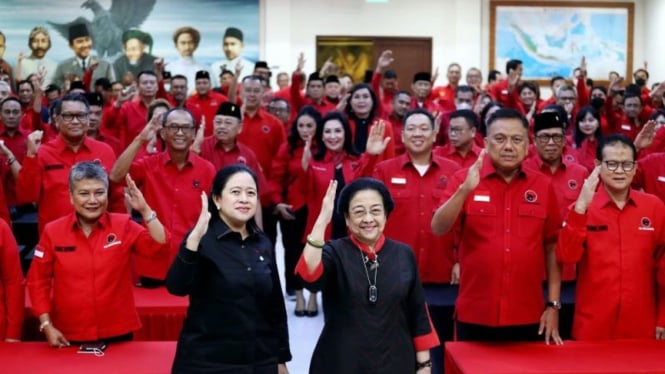Ketum PDIP Megawati Soekarnoputri dan elite PDIP.