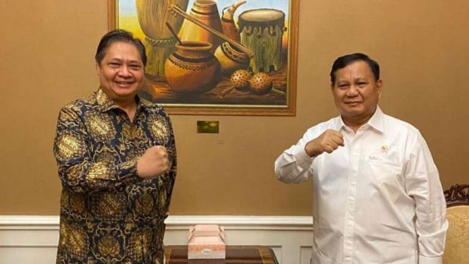 Ketum Golkar Airlangga Hartarto dan Ketum Gerindra Prabowo Subianto