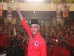Bakal capres Ganjar Pranowo menghadiri konsolidasi kader PDIP Jawa Barat
